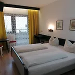 فندق Garni Bernhard Am