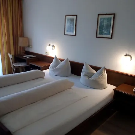 Szálloda Garni Bernhard Am Walchsee