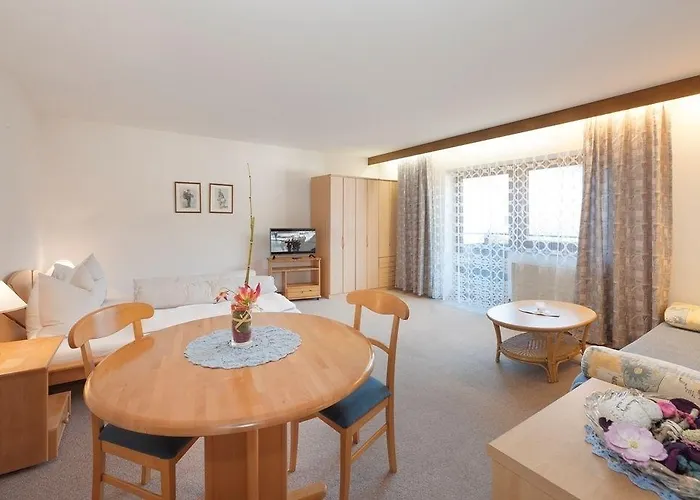 Hotel Garni Bernhard Am 3*