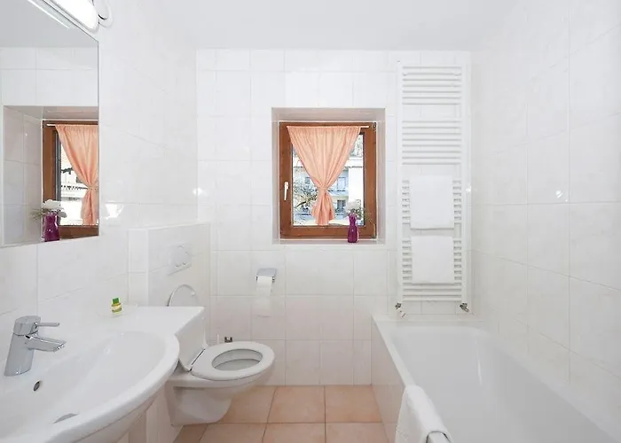 Hotel Garni Bernhard Am 3*